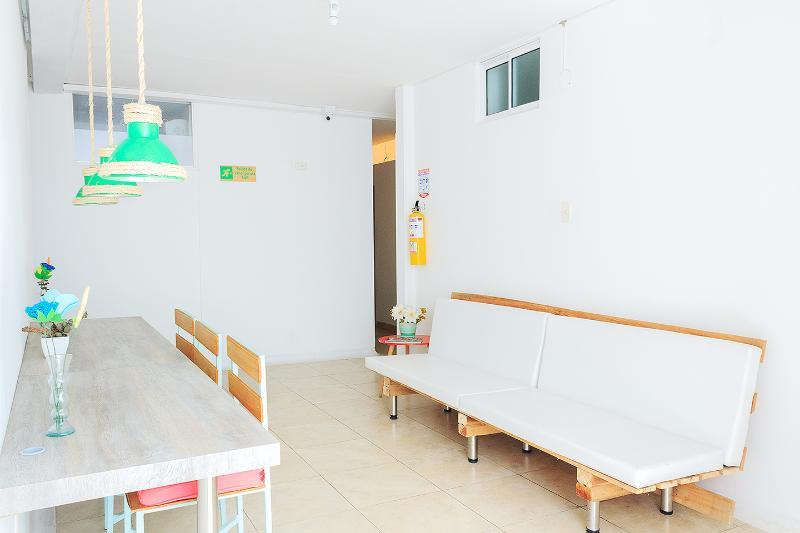 Ayenda1509 Fike Hostel บูการามังกา ภายนอก รูปภาพ